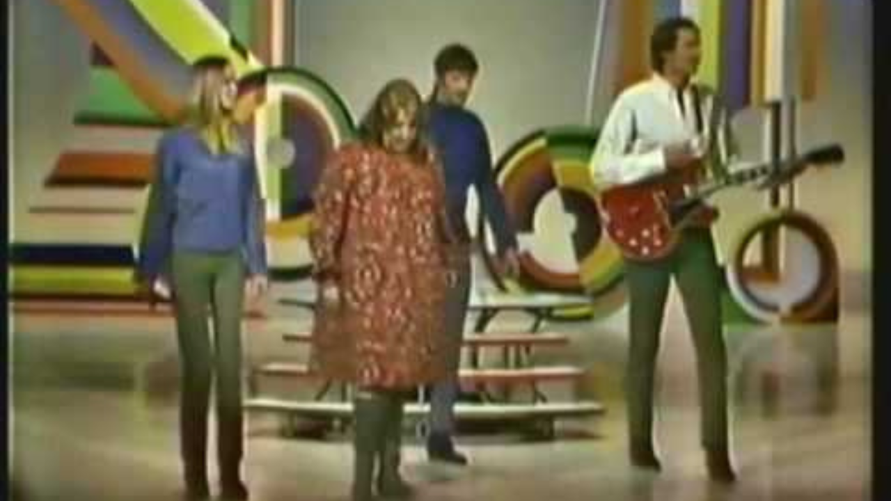 Echoes of a New Week: The Mamas & The Papas’ ‘Monday, Monday’ and Its Melancholic Melody