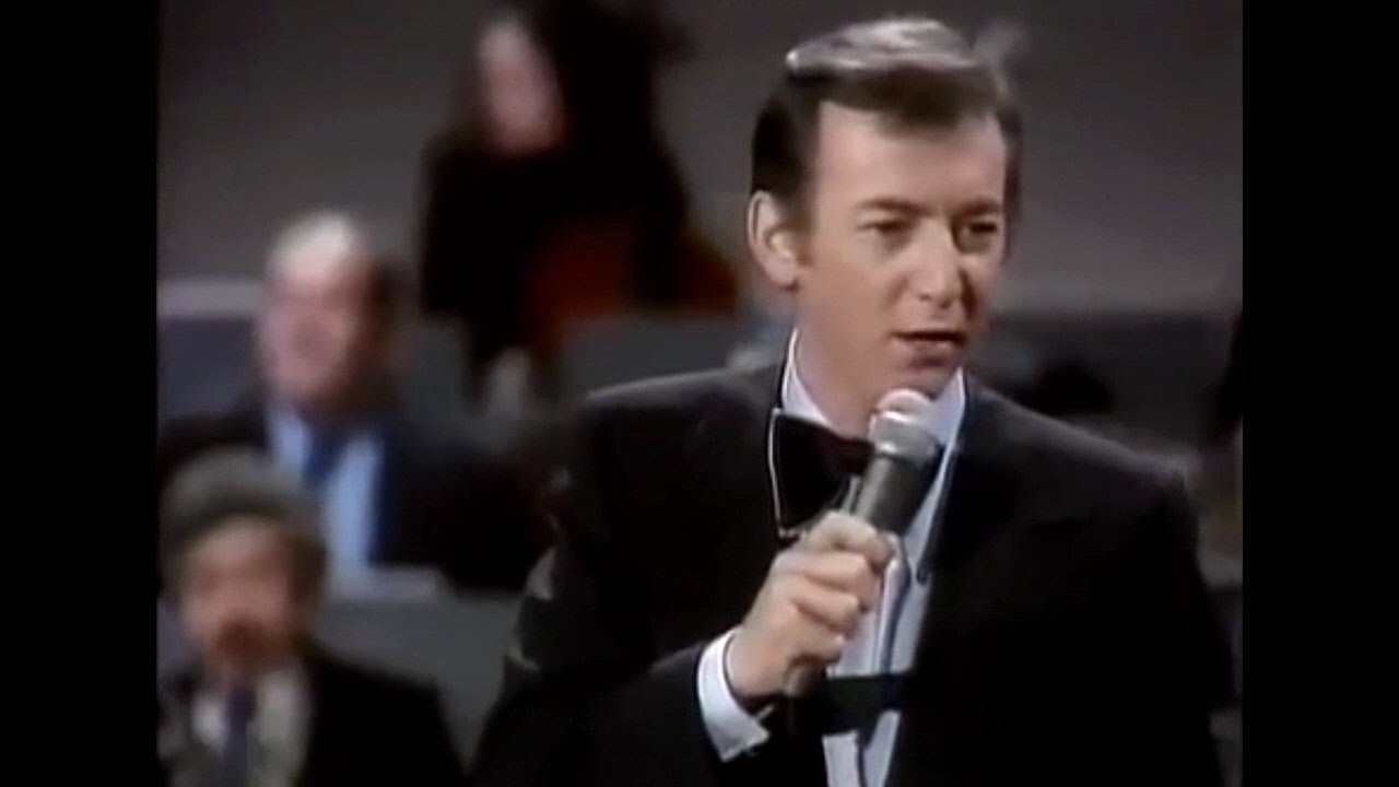 “Bobby Darin’s ‘Beyond the Sea’: A Timeless Classic Reimagined”