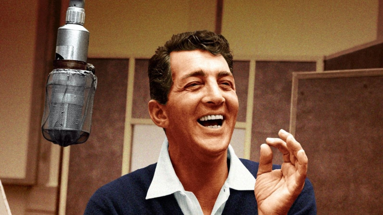 “The Magic of ‘That’s Amore’: Exploring Dean Martin’s Timeless Classic”