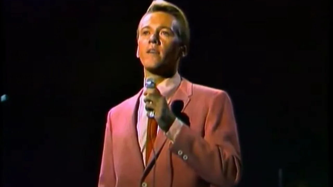 Unchained Melody By Righteous Brothers