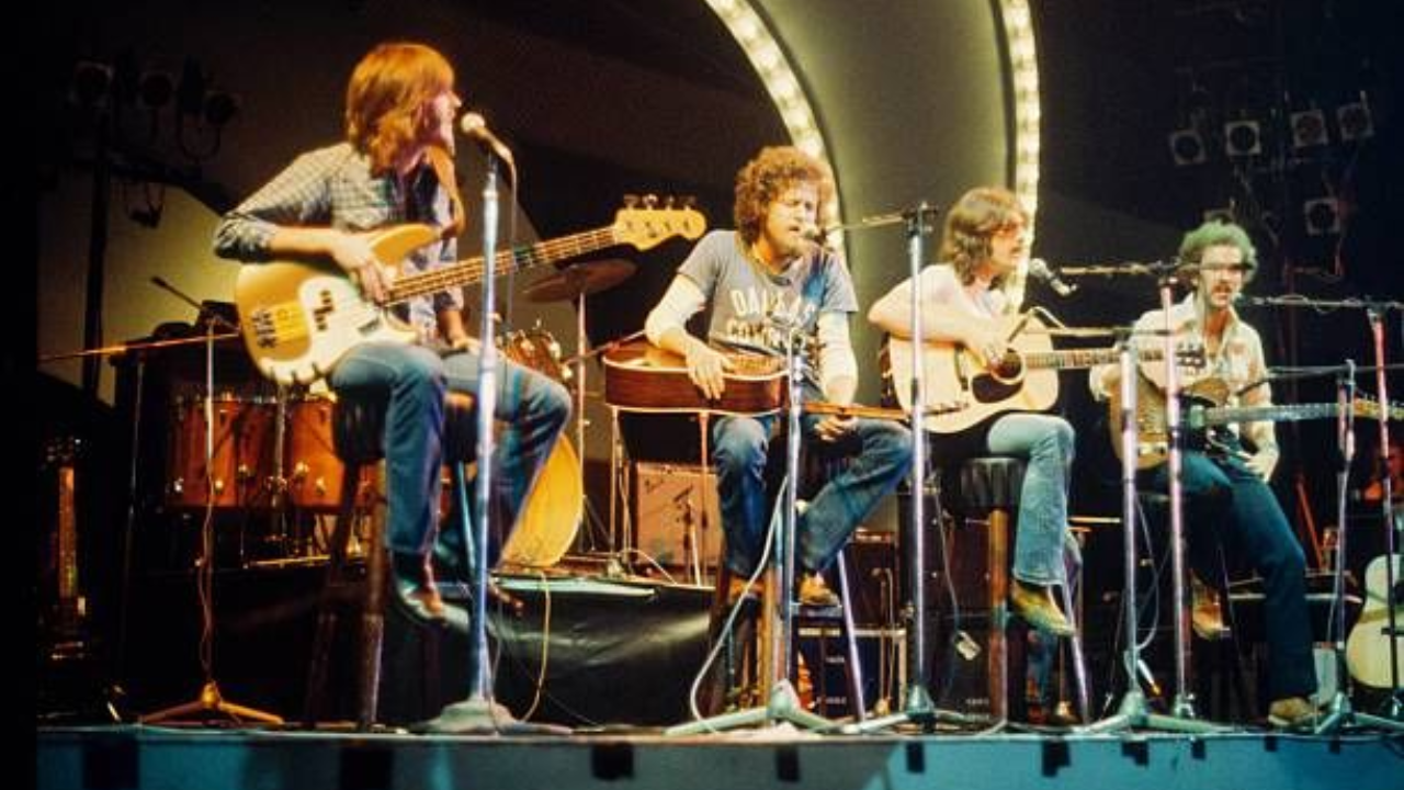 “Eagles’ ‘I Can’t Tell You Why’: A Timeless Reflection on Love and Uncertainty”