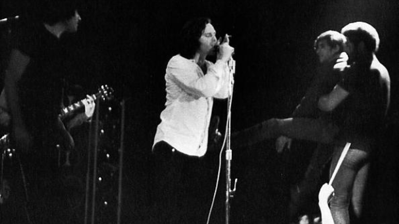 ‘Roadhouse Blues’ by The Doors: The Ultimate Soundtrack for Wild Nights