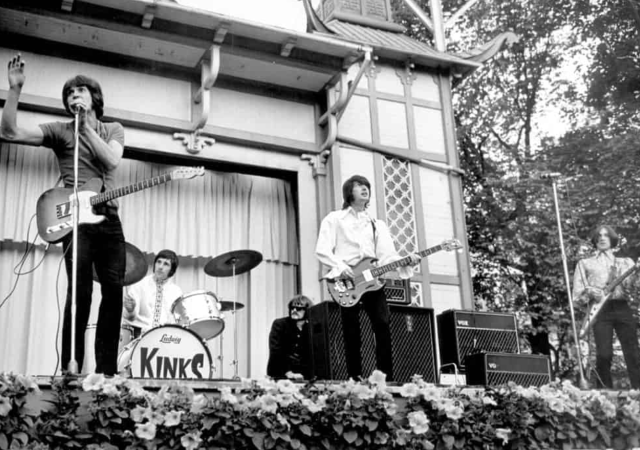 Timeless Valor: The Kinks’ ‘The Village Green Preservation Society’ and Its Anthem of Preservation