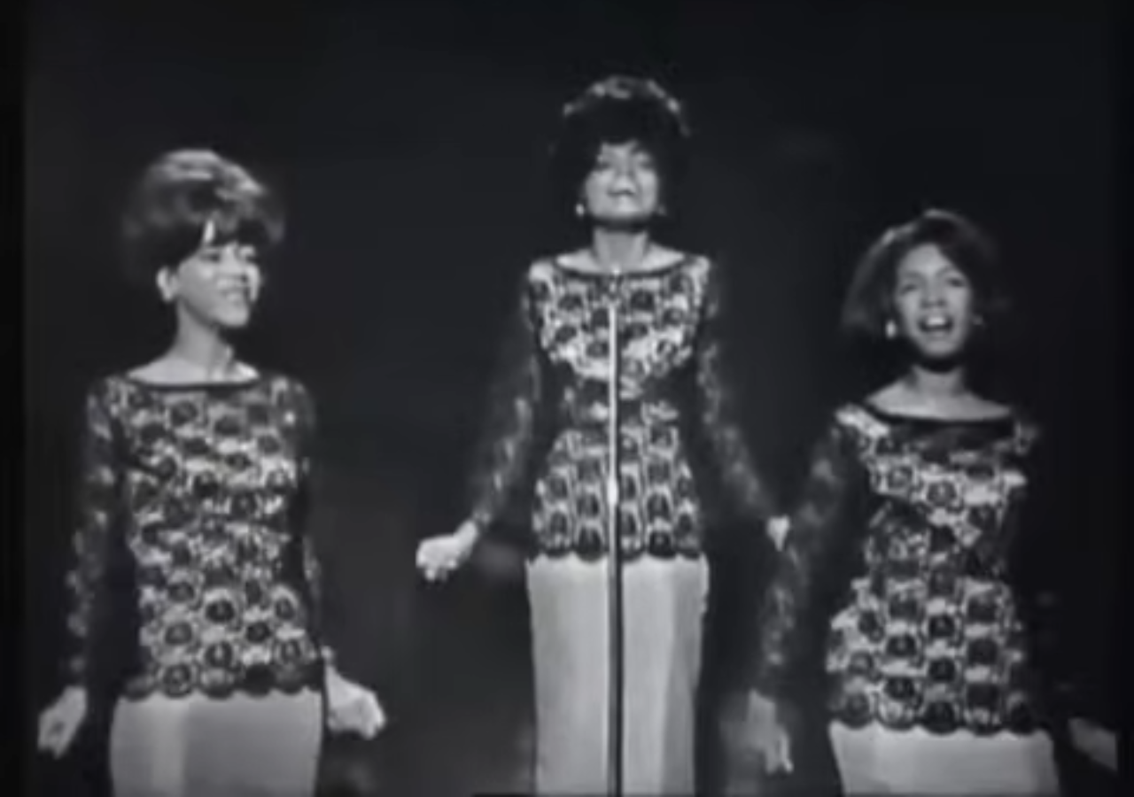 “The Supremes’ ‘Baby Love’: The Song That Helped Shape 60s Pop Music”