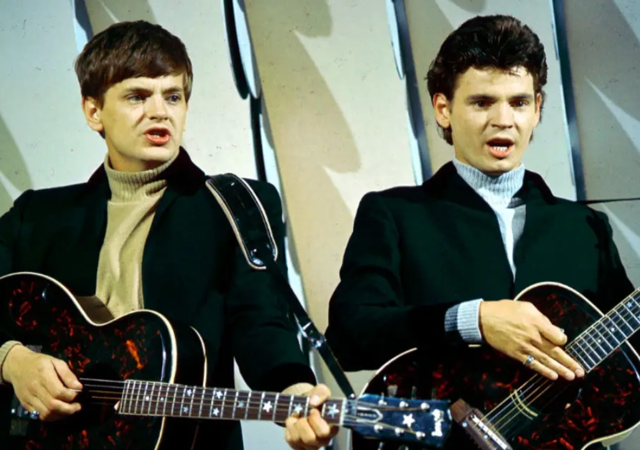 “So Sad” by The Everly Brothers: A Must-Listen for Fans of Classic Country Music