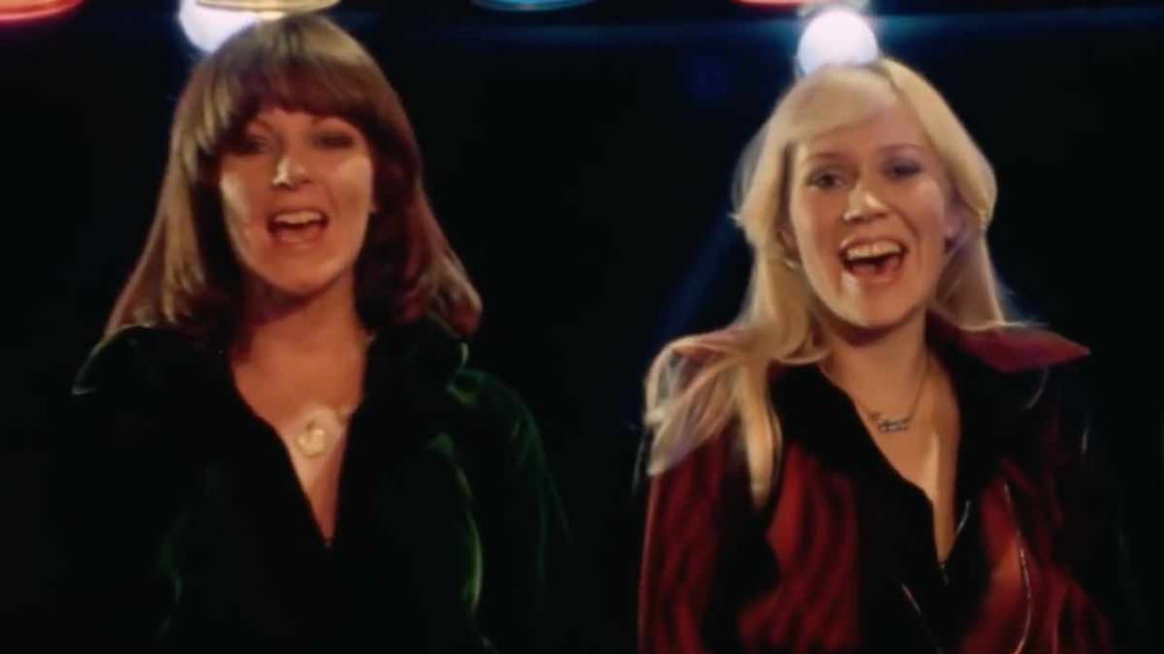 “Dance Your Heart Out: The Empowering Message of ‘Dancing Queen'”