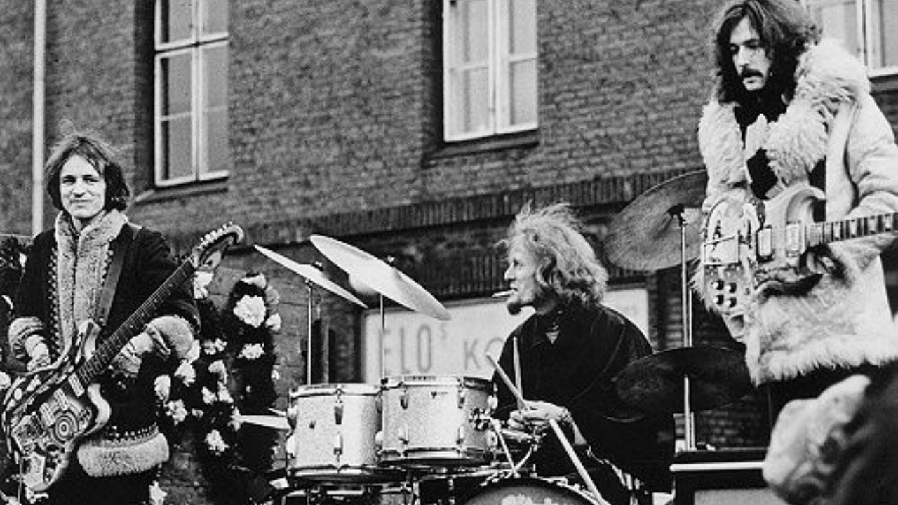 “Cream’s ‘White Room’: The Song That Took Rock Music to New Heights”