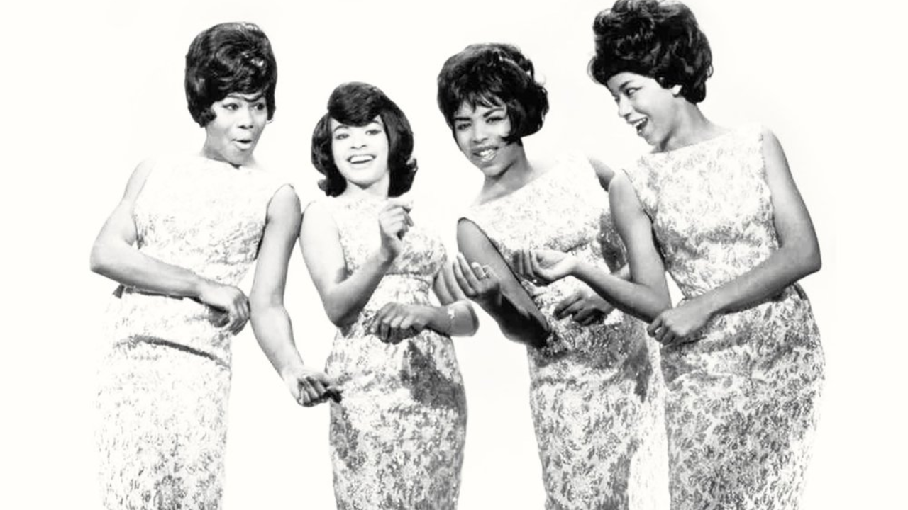 “‘Mama Said’ by The Shirelles: How a Simple Message Became a Cultural Icon”