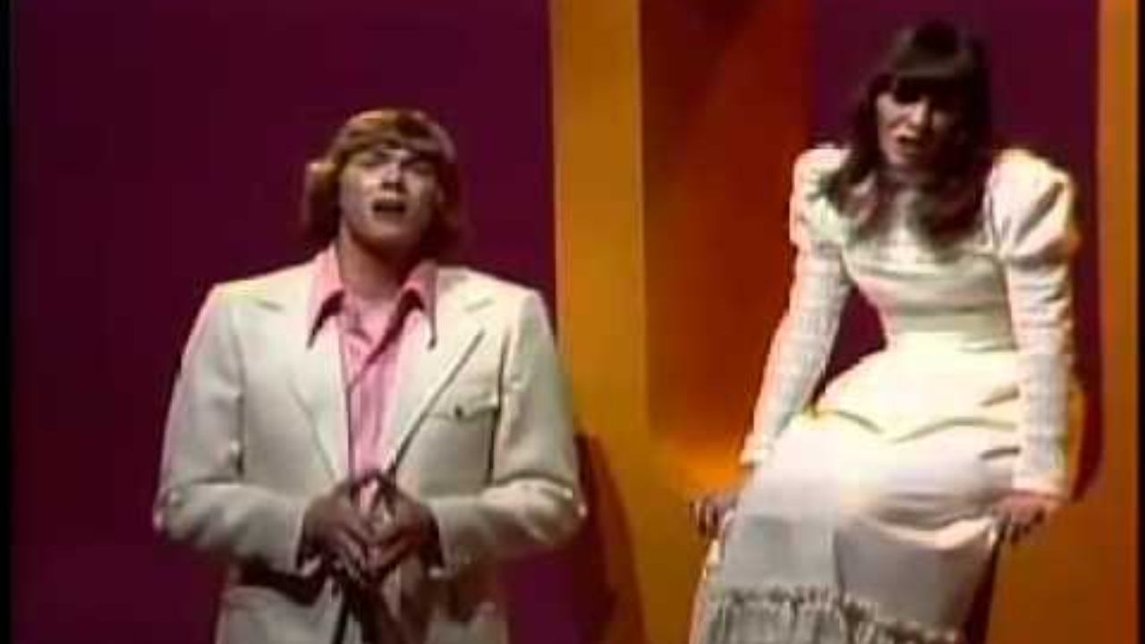 “The Carpenters’ ‘We’ve Only Just Begun’: A Celebration of New Beginnings”