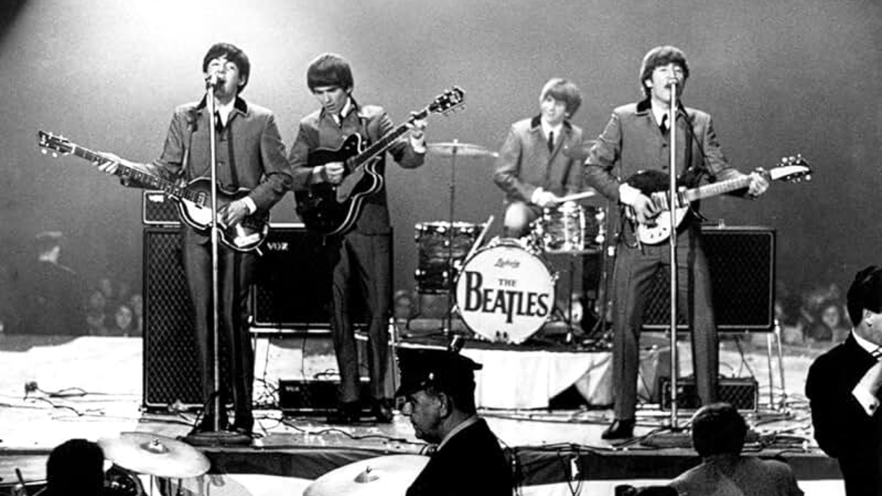 “The Magic of ‘Hey Jude’: Why The Beatles’ Anthem Continues to Inspire”