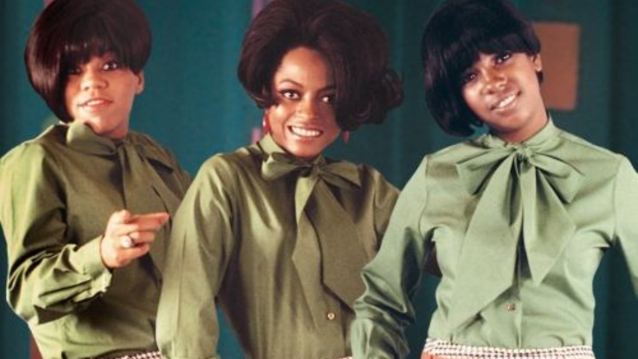 “The Supremes’ ‘Come See About Me’: A Timeless Call for Love and Connection”