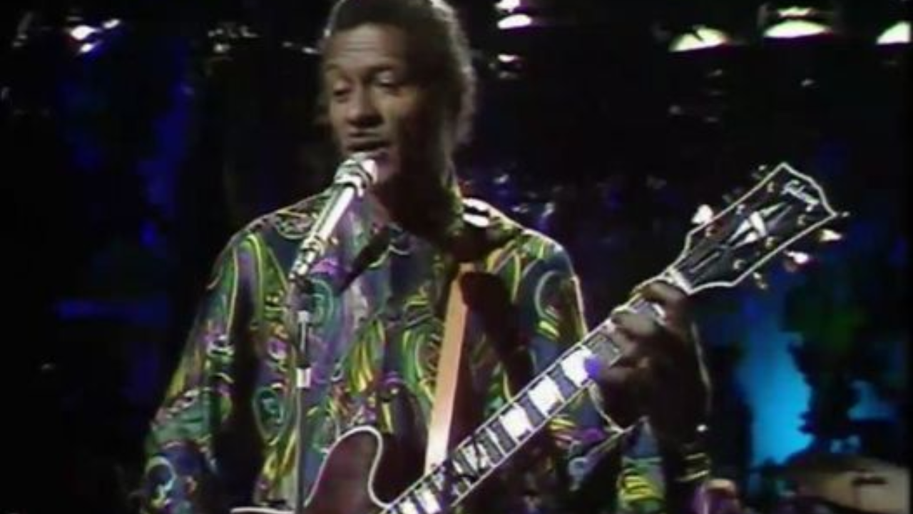 The Song That Changed Music Forever: Chuck Berry’s “Roll Over Beethoven”