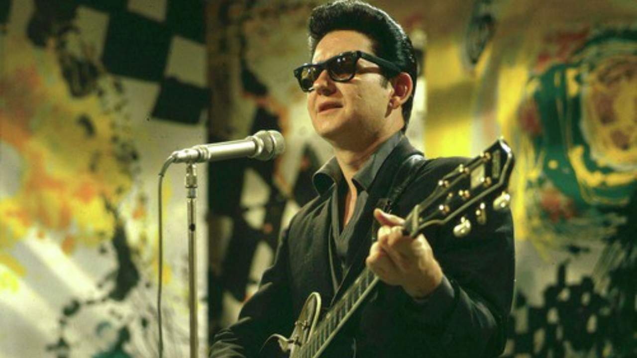 Oh, Pretty Woman: The Smile That Makes the World Shine Brighter