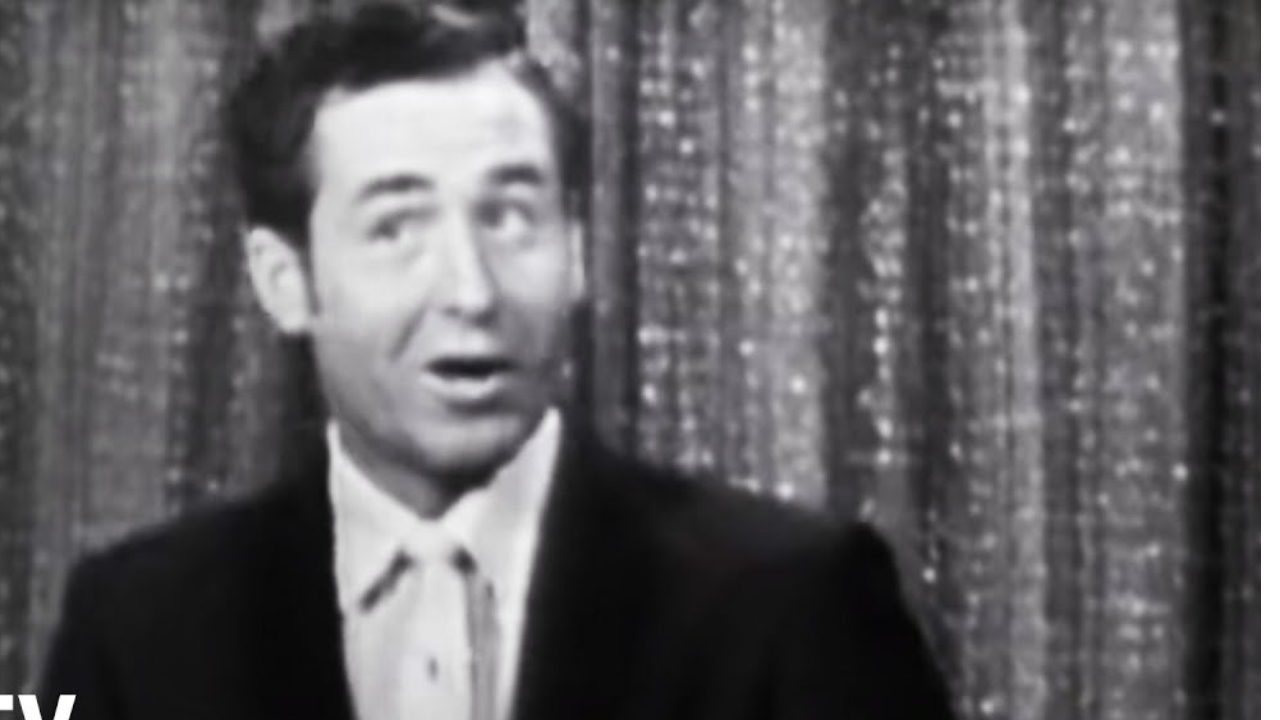 “Sheb Wooley’s ‘Purple People Eater’: The Catchy Monster Hit That Took Over the Airwaves”