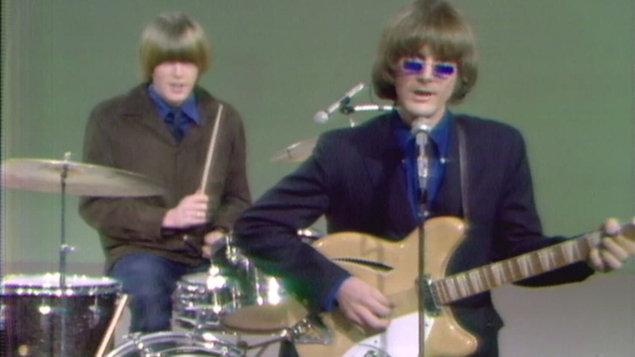 “The Byrds and the Folk Rock Revolution: A Closer Look at ‘Mr. Tambourine Man'”