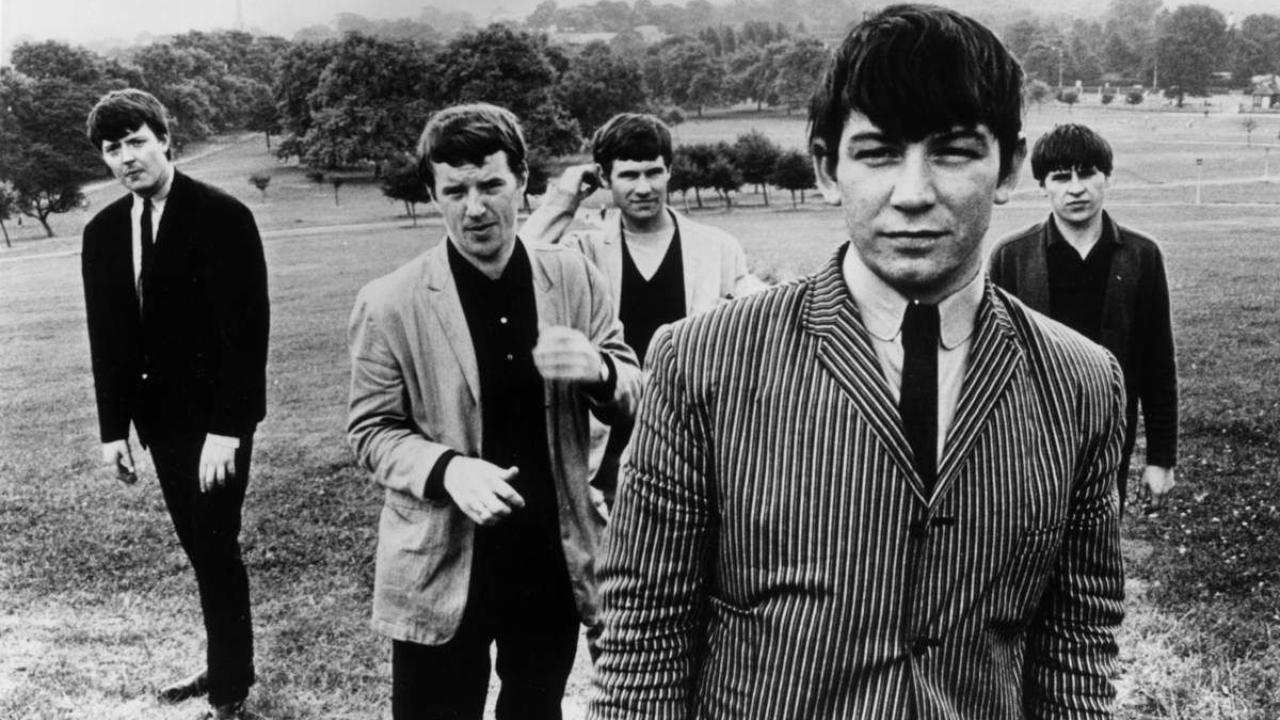 “The Animals’ ‘Bring It On Home to Me’: A Soulful Tribute to Love and Longing”