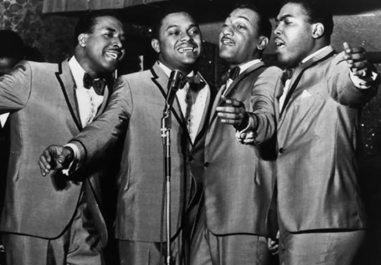 Groove to the Beat: Let the irresistible rhythm of “I Can’t Help Myself” take you back to the golden age of Motown