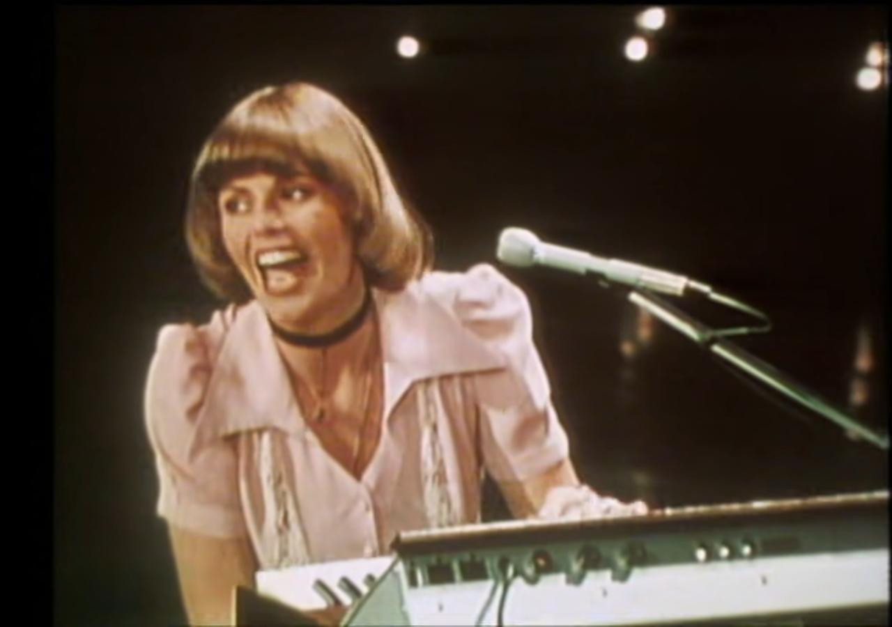 Love Will Keep Us Together – Captain & Tennille (1975)