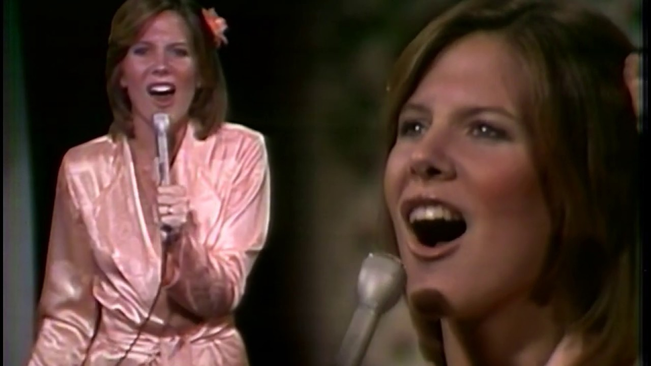 You Light Up My Life – Debby Boone (1977)