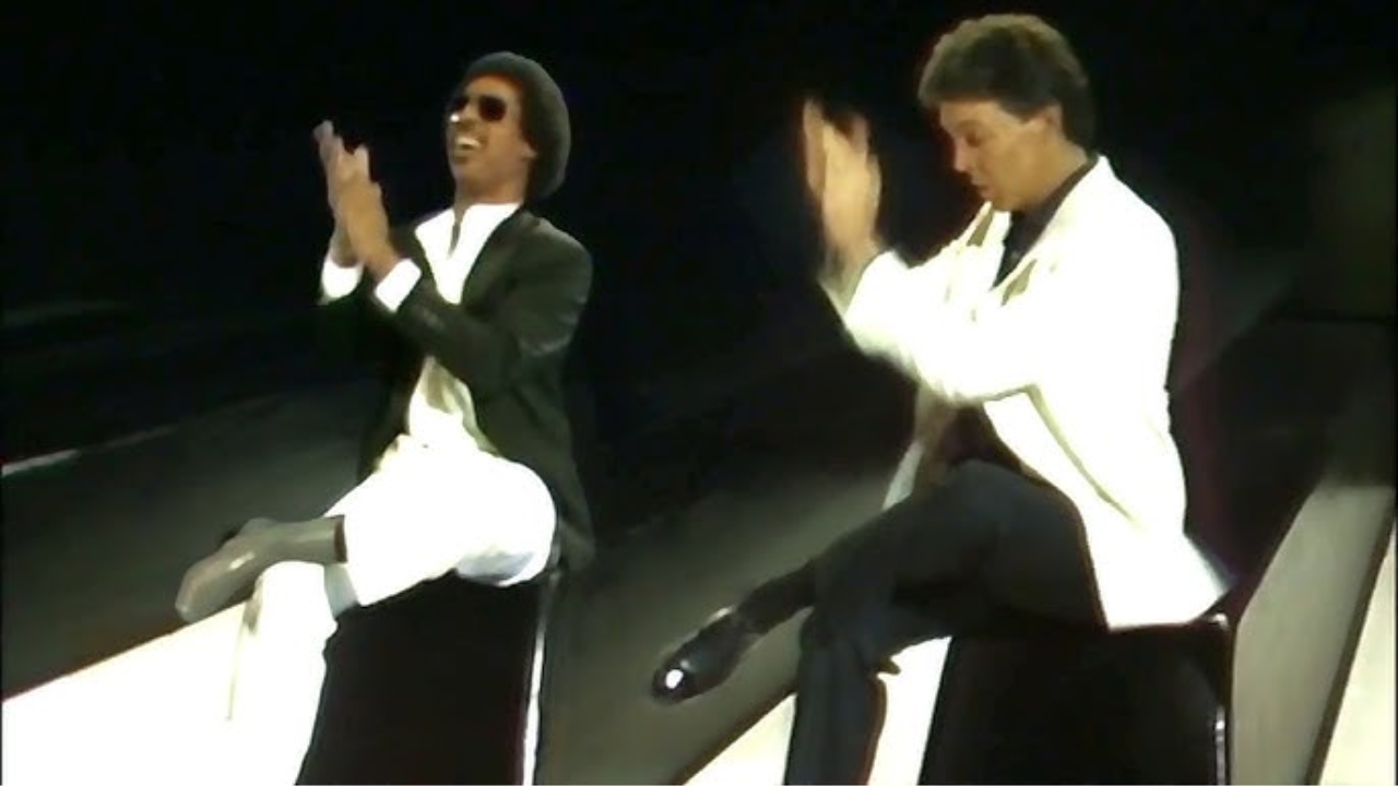 Ebony and Ivory – Paul McCartney & Stevie Wonder (1982)