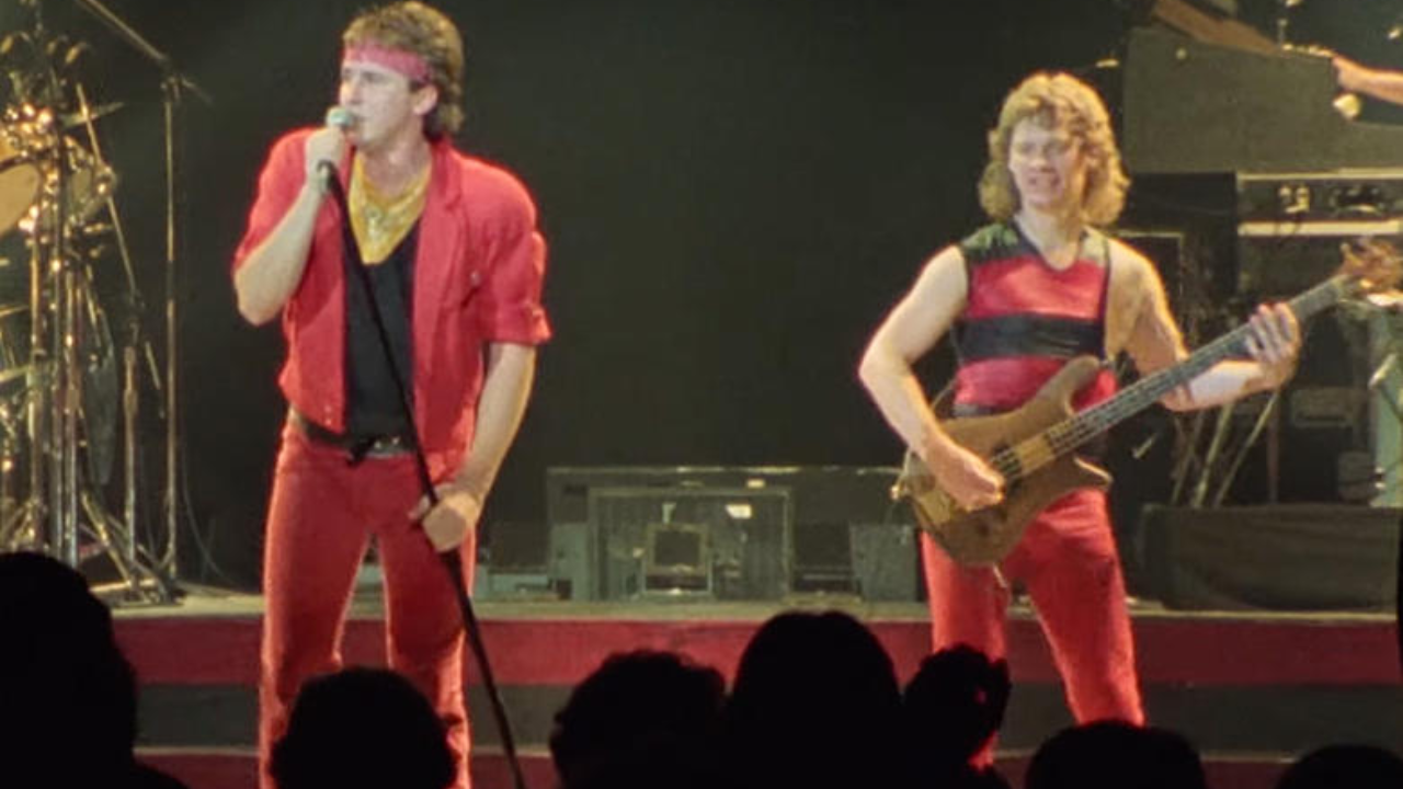 Heaven in Your Eyes – Loverboy (1986)