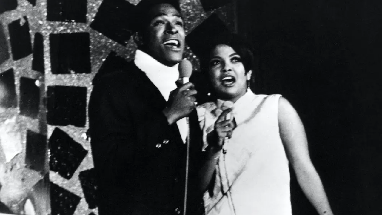 Ain’t No Mountain High Enough – Marvin Gaye & Tammi Terrell (1967)