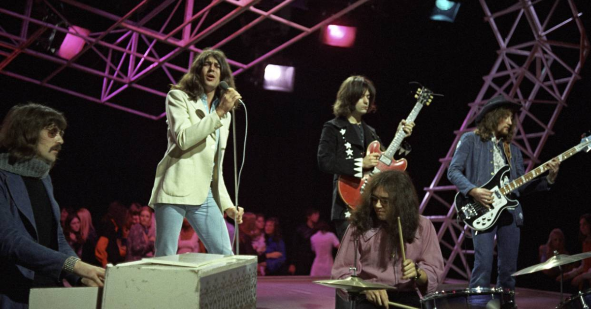 Smoke on the Water – Deep Purple